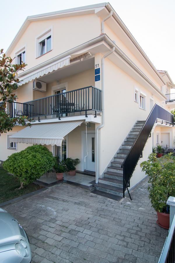 Apartments And Rooms Michaela Fazana Exterior photo